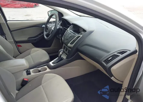 2014 Ford Focus Se из США, поврежденный, VIN 1FADP3K28EL213836